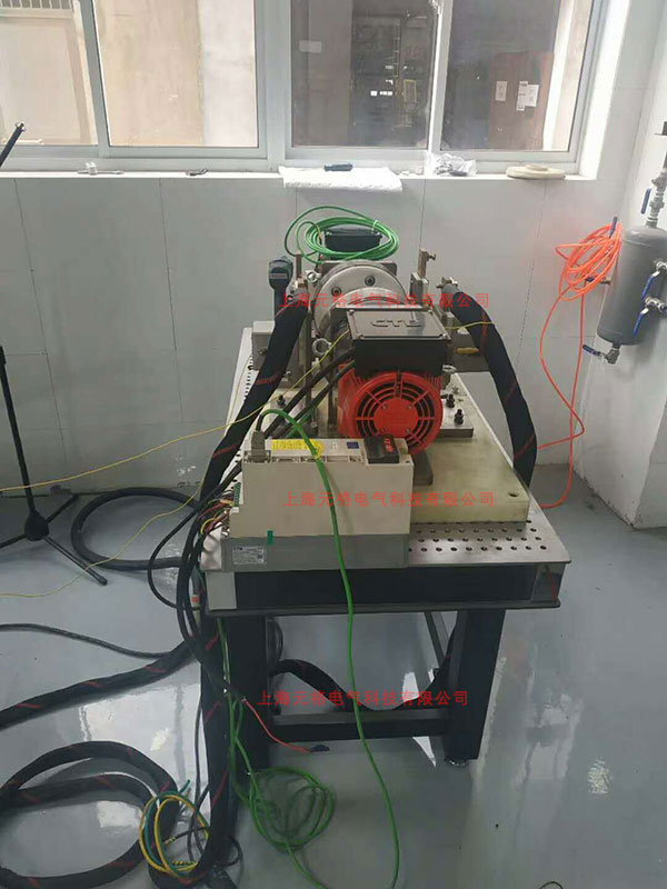 地鐵高鐵碳化塊溫升大電流發(fā)生器電阻檢測(cè)現(xiàn)場(chǎng)案例